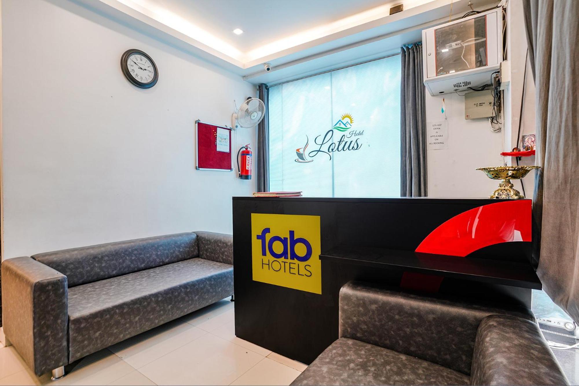 Fabhotel Lotus I Surate Extérieur photo